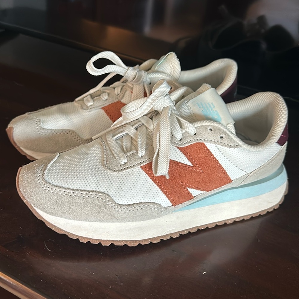 New Balance 237 size 7.5